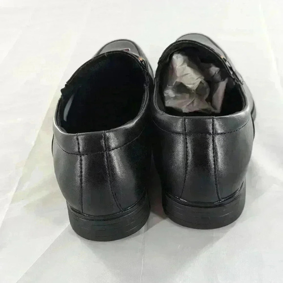Van Heusen Shoes Men's Size 10.5 M Loafer Flex Memory Foam Black Slip On - Picture 3 of 8